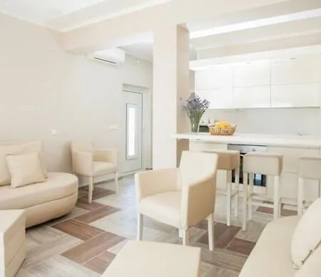 Apartment Arar Seget Vranjica
